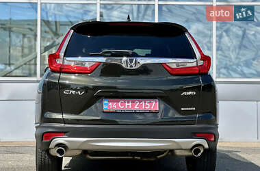 Внедорожник / Кроссовер Honda CR-V 2018 в 