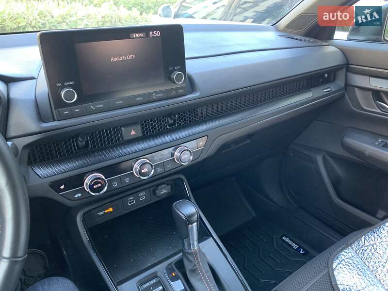 Внедорожник / Кроссовер Honda CR-V 2023 в Киеве