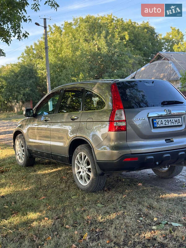 Внедорожник / Кроссовер Honda CR-V 2008 в Умани