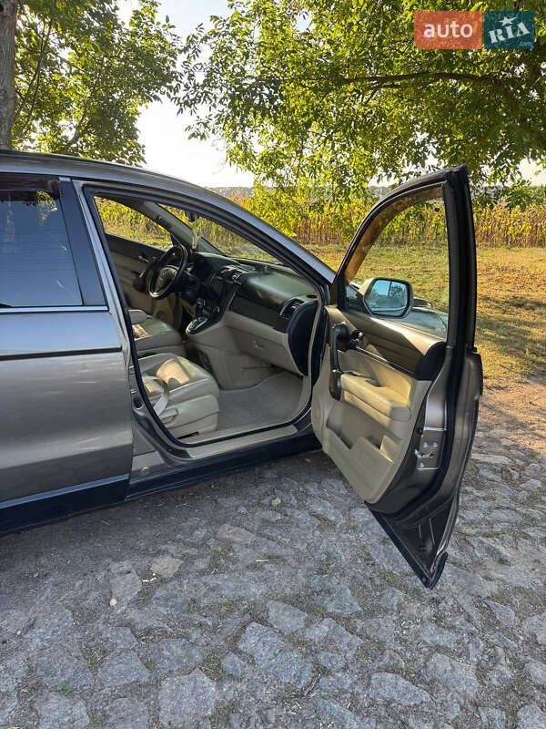 Внедорожник / Кроссовер Honda CR-V 2008 в Умани