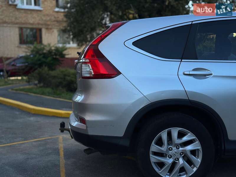 Внедорожник / Кроссовер Honda CR-V 2015 в Киеве