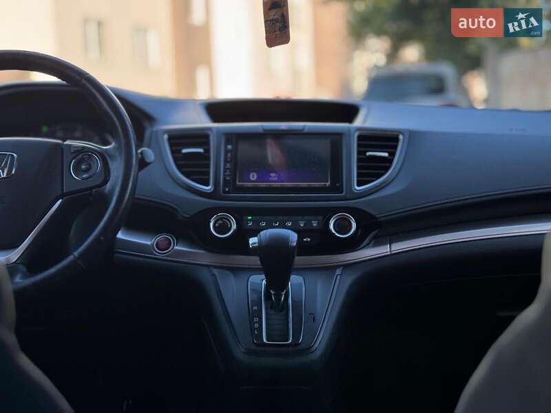 Внедорожник / Кроссовер Honda CR-V 2015 в Киеве