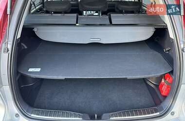 Внедорожник / Кроссовер Honda CR-V 2012 в 