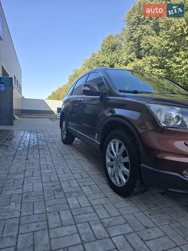 Внедорожник / Кроссовер Honda CR-V 2011 в Сумах