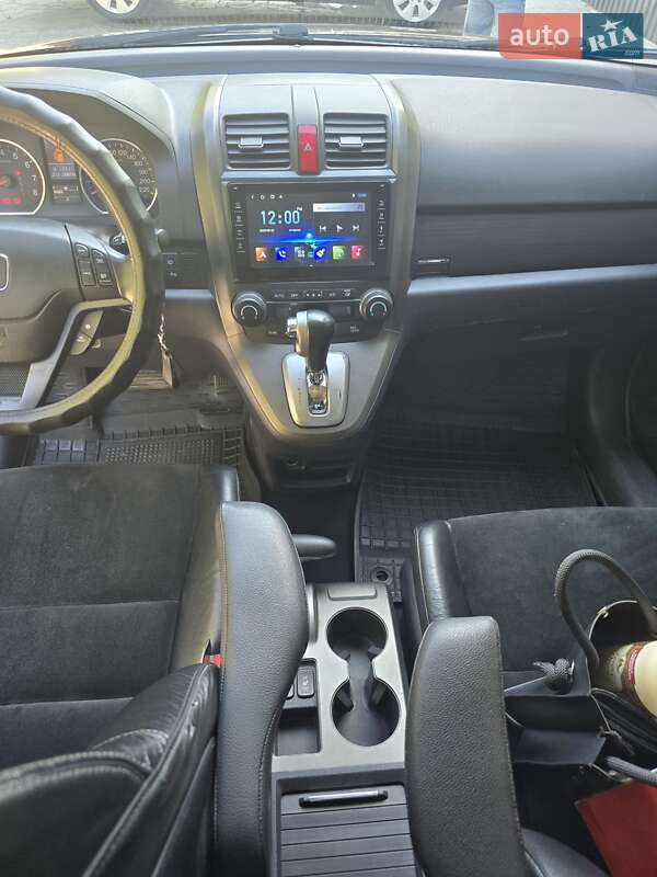 Внедорожник / Кроссовер Honda CR-V 2011 в Сумах