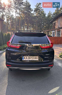 Внедорожник / Кроссовер Honda CR-V 2017 в 