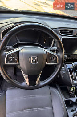 Внедорожник / Кроссовер Honda CR-V 2017 в 