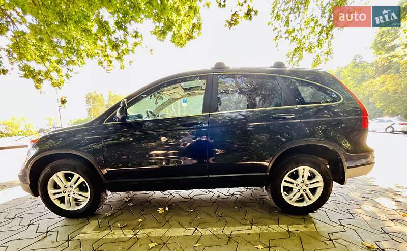 Внедорожник / Кроссовер Honda CR-V 2011 в Тернополе
