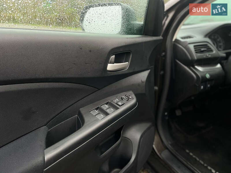 Внедорожник / Кроссовер Honda CR-V 2014 в Львове