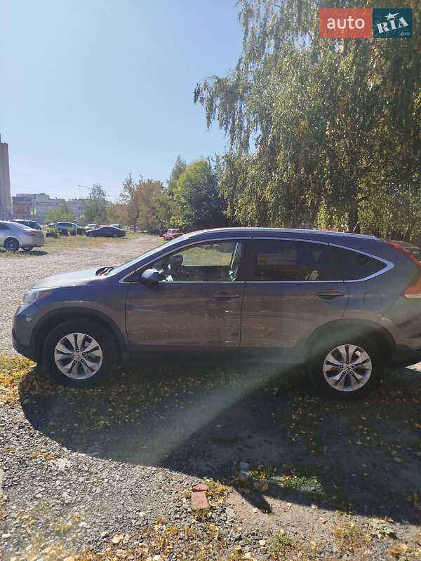 Внедорожник / Кроссовер Honda CR-V 2014 в Харькове