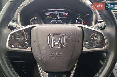 Внедорожник / Кроссовер Honda CR-V 2018 в 