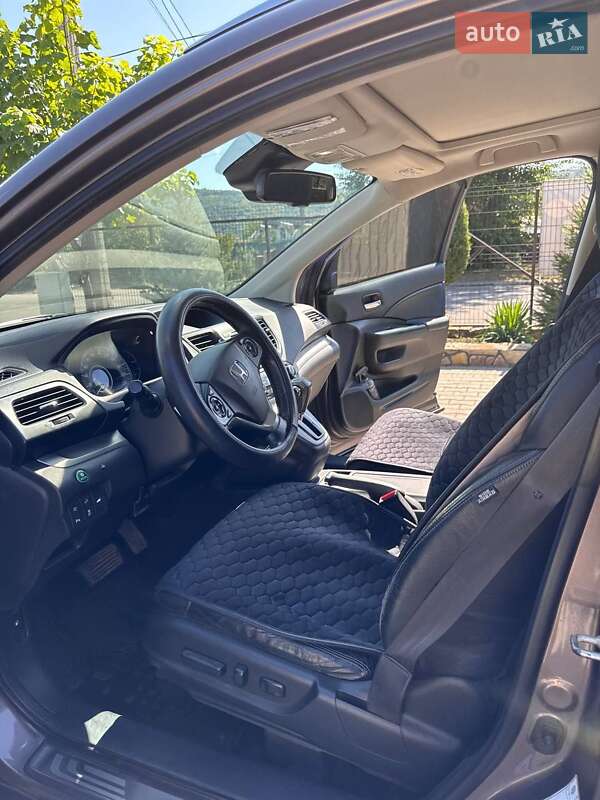 Внедорожник / Кроссовер Honda CR-V 2013 в Могилев-Подольске