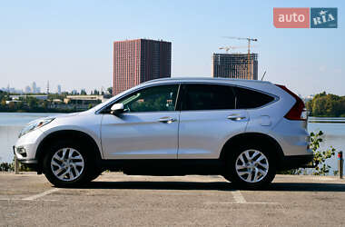 Внедорожник / Кроссовер Honda CR-V 2016 в Киеве