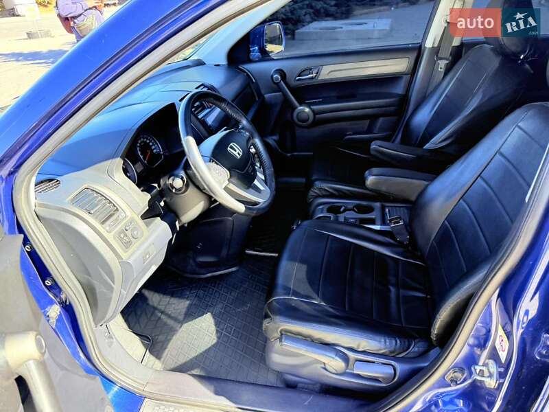 Внедорожник / Кроссовер Honda CR-V 2011 в Харькове