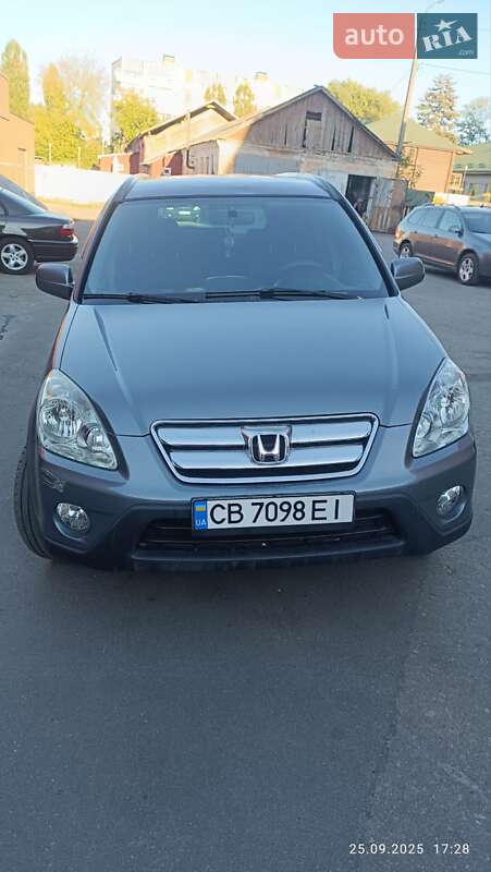 Внедорожник / Кроссовер Honda CR-V 2005 в Чернигове