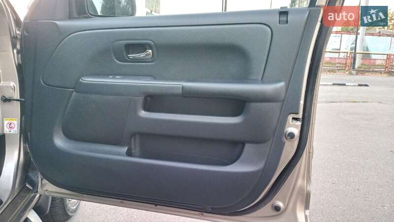 Позашляховик / Кросовер Honda CR-V 2005 в Одесі