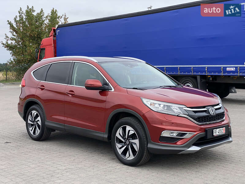 Внедорожник / Кроссовер Honda CR-V 2015 в Радивилове