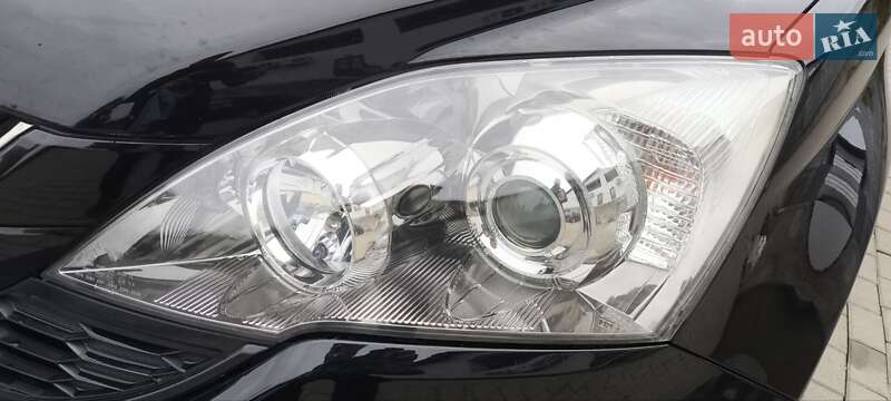 Внедорожник / Кроссовер Honda CR-V 2011 в Мукачево