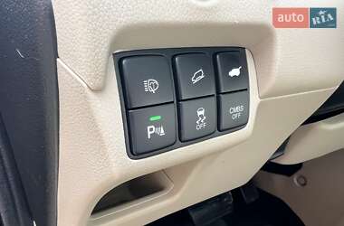 Внедорожник / Кроссовер Honda CR-V 2013 в 