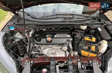 Внедорожник / Кроссовер Honda CR-V 2013 в 