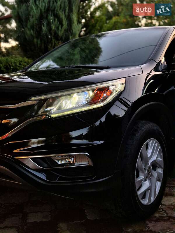 Внедорожник / Кроссовер Honda CR-V 2016 в Запорожье
