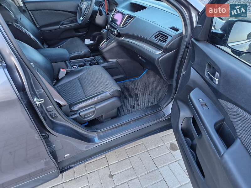 Внедорожник / Кроссовер Honda CR-V 2015 в Днепре