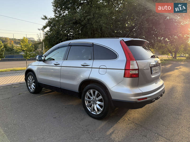 Внедорожник / Кроссовер Honda CR-V 2012 в Киеве