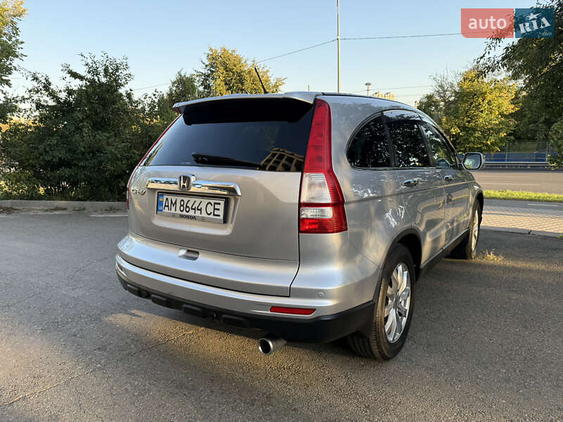 Внедорожник / Кроссовер Honda CR-V 2012 в Киеве