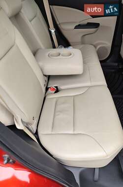Внедорожник / Кроссовер Honda CR-V 2015 в 