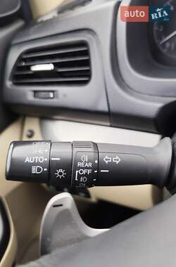 Внедорожник / Кроссовер Honda CR-V 2015 в 