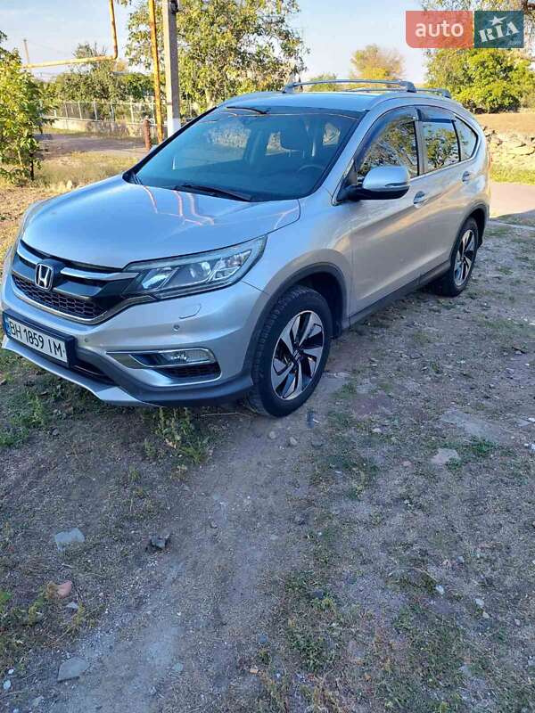 Внедорожник / Кроссовер Honda CR-V 2015 в Одессе