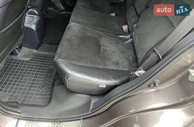 Внедорожник / Кроссовер Honda CR-V 2011 в 