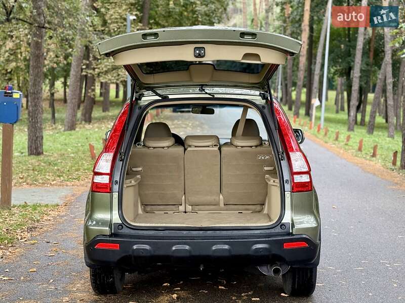 Внедорожник / Кроссовер Honda CR-V 2009 в Киеве