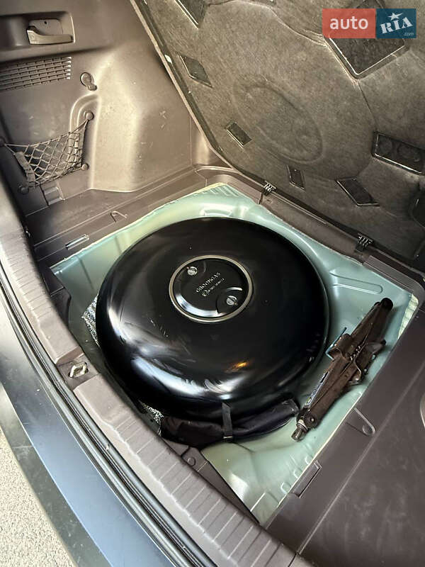 Позашляховик / Кросовер Honda CR-V 2013 в Києві фото 12 Позашляховик / Кросовер Honda CR-V 2013 в Києві