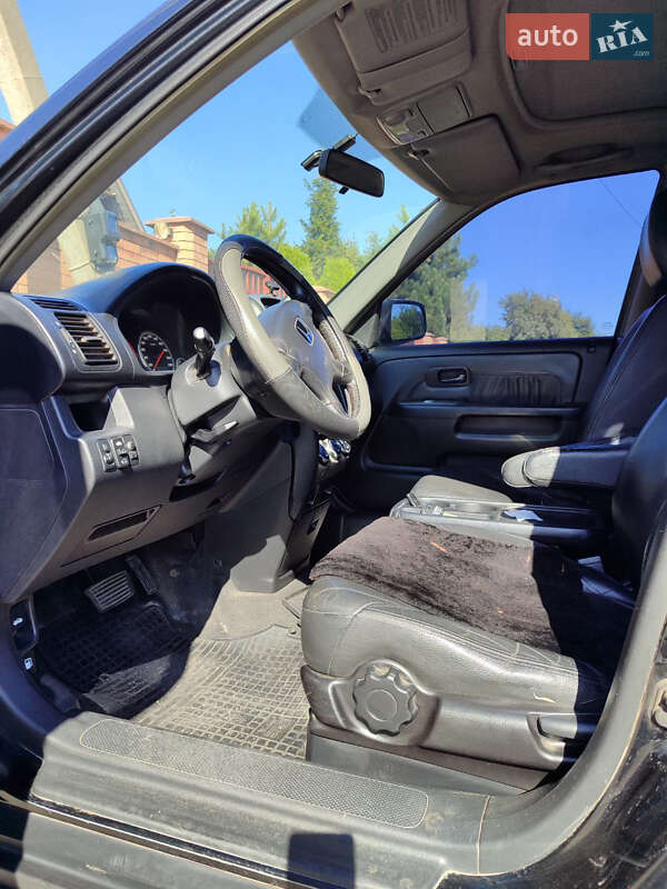 Внедорожник / Кроссовер Honda CR-V 2003 в Харькове фото 5 Внедорожник / Кроссовер Honda CR-V 2003 в Харькове