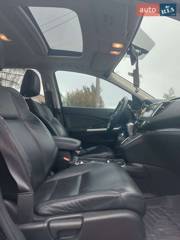 Внедорожник / Кроссовер Honda CR-V 2015 в Кременчуге