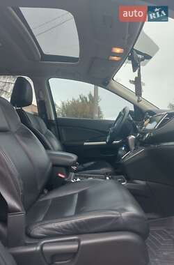 Позашляховик / Кросовер Honda CR-V 2015 в 