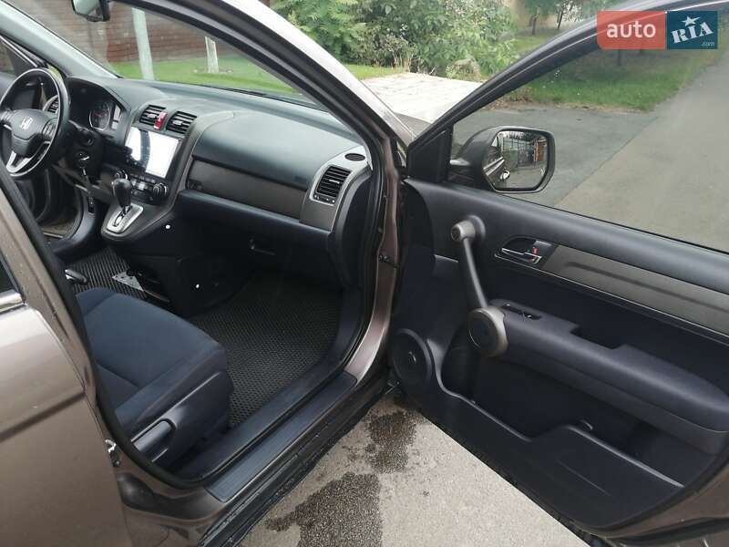 Внедорожник / Кроссовер Honda CR-V 2010 в Киеве