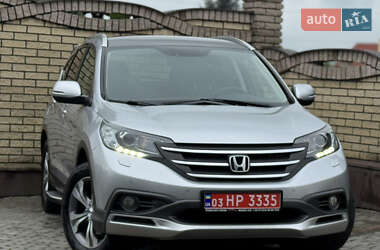Внедорожник / Кроссовер Honda CR-V 2015 в 