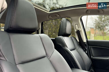 Внедорожник / Кроссовер Honda CR-V 2015 в 
