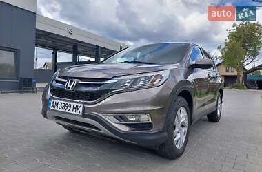 Внедорожник / Кроссовер Honda CR-V 2015 в 
