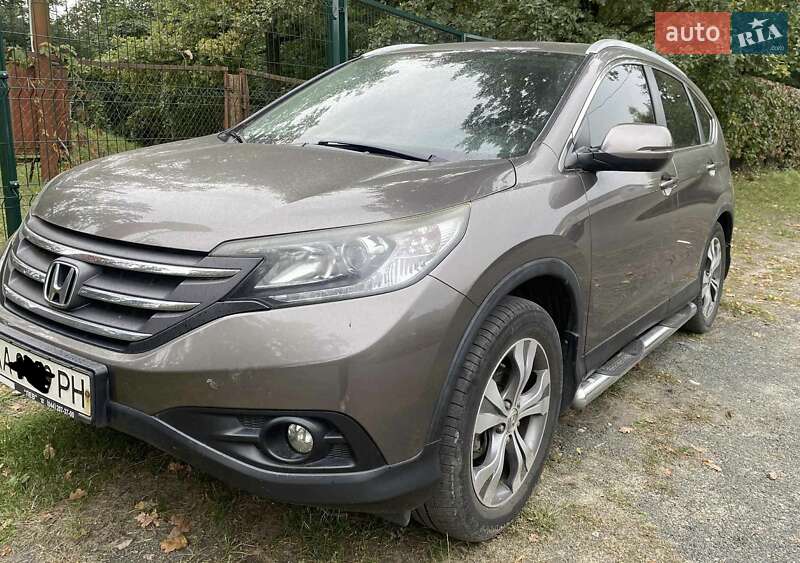 Внедорожник / Кроссовер Honda CR-V 2013 в Киеве