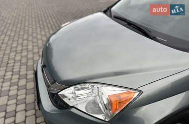 Внедорожник / Кроссовер Honda CR-V 2011 в 