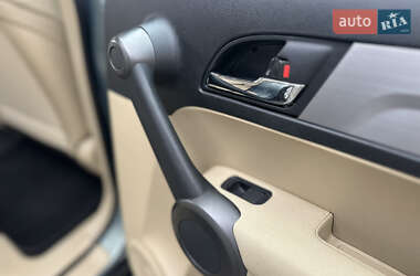 Внедорожник / Кроссовер Honda CR-V 2011 в 