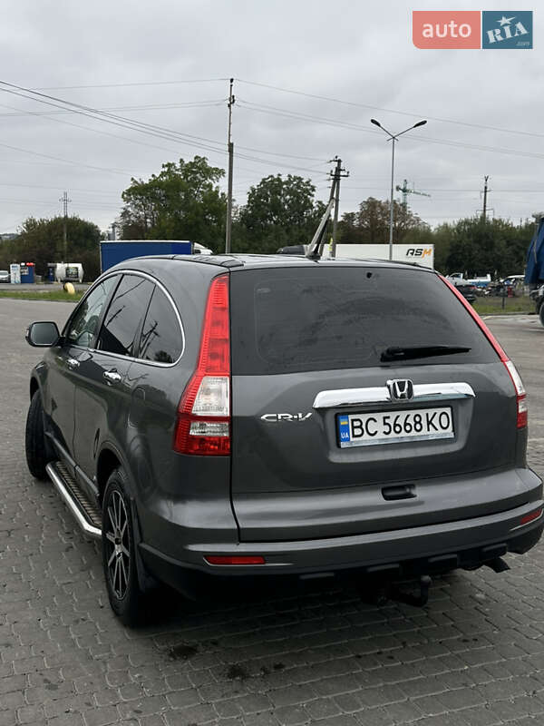 Внедорожник / Кроссовер Honda CR-V 2010 в Винниках