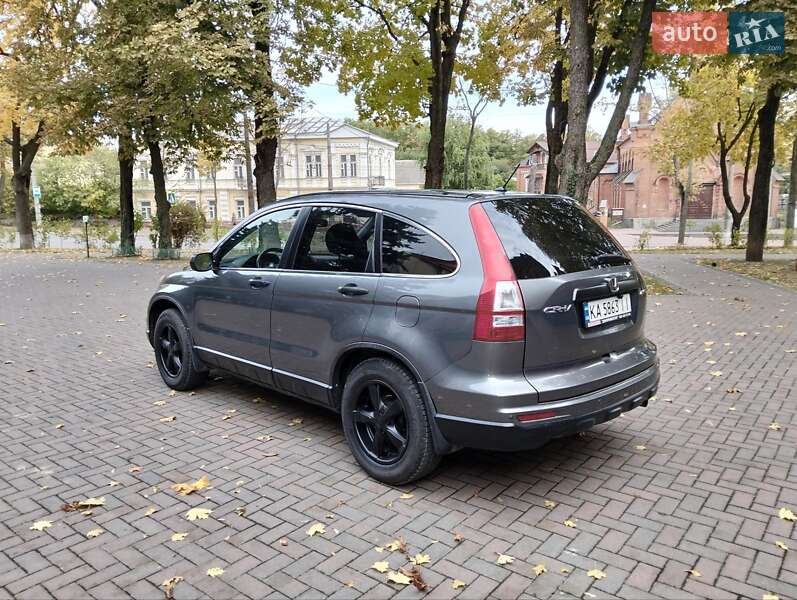 Внедорожник / Кроссовер Honda CR-V 2010 в Сумах
