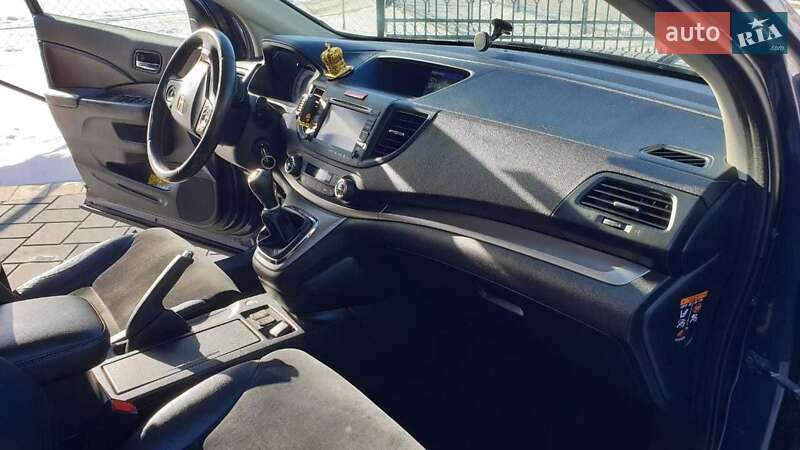 Внедорожник / Кроссовер Honda CR-V 2013 в Черновцах