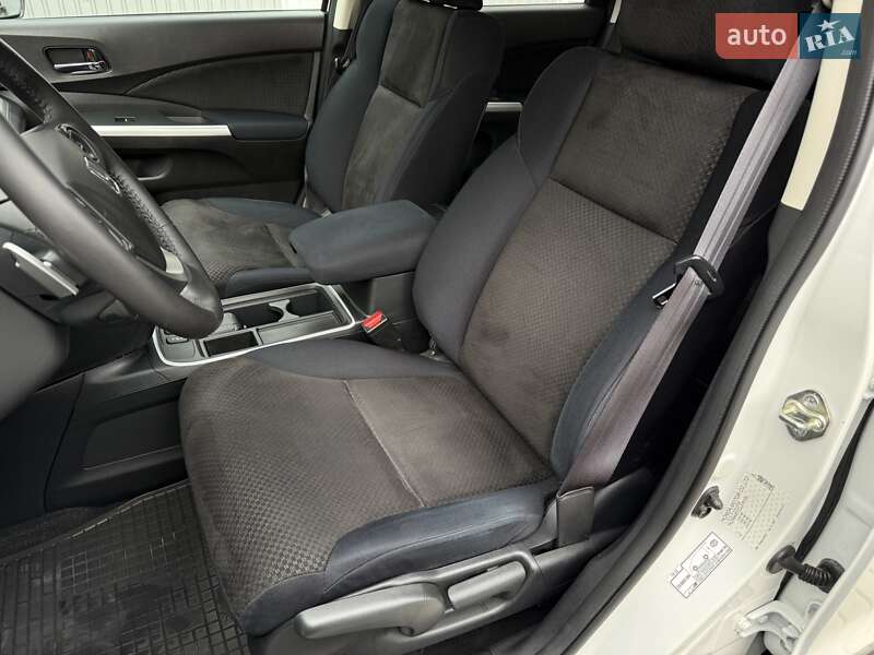 Внедорожник / Кроссовер Honda CR-V 2016 в Виннице