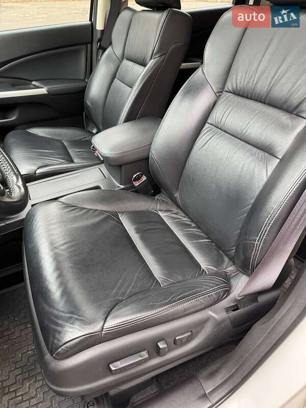 Внедорожник / Кроссовер Honda CR-V 2013 в Николаеве