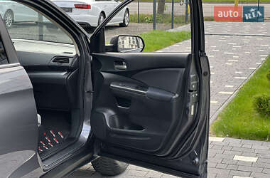 Внедорожник / Кроссовер Honda CR-V 2015 в 